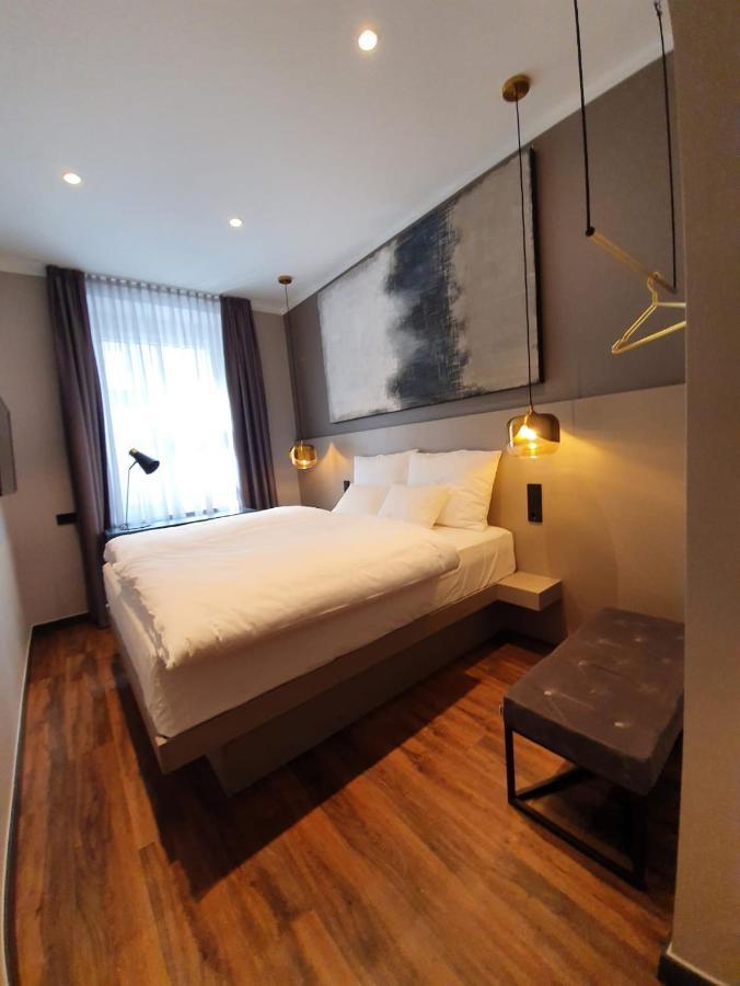 Munich Rooms Hotel Exterior foto