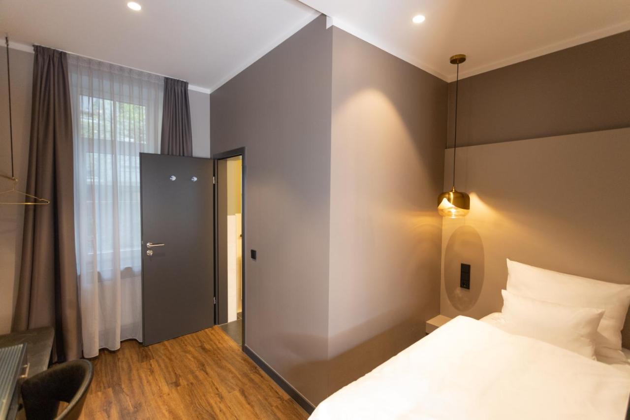Munich Rooms Hotel Exterior foto